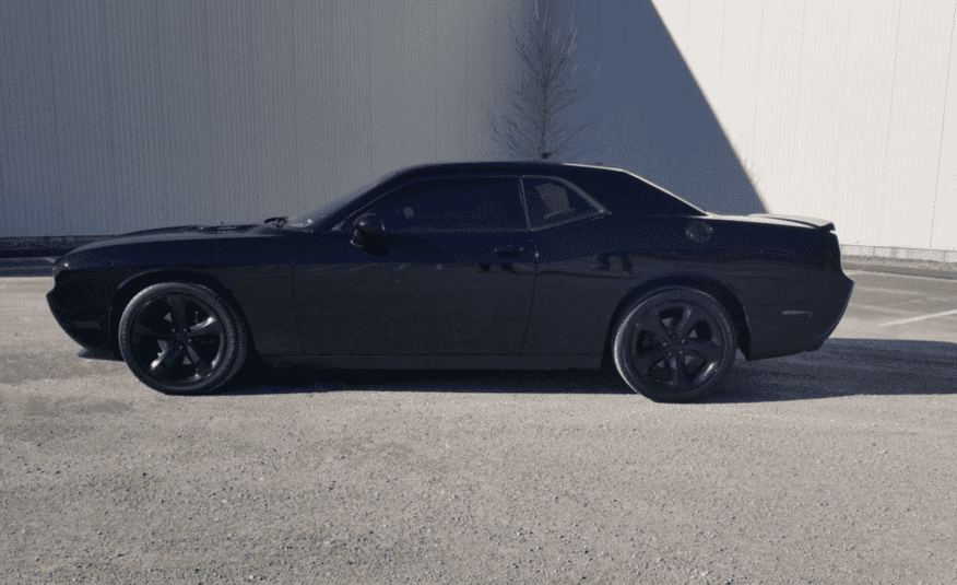 2012 Dodge Challenger R/T Coupe 2D