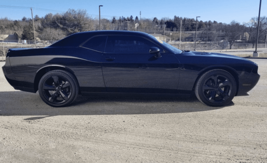 2012 Dodge Challenger R/T Coupe 2D