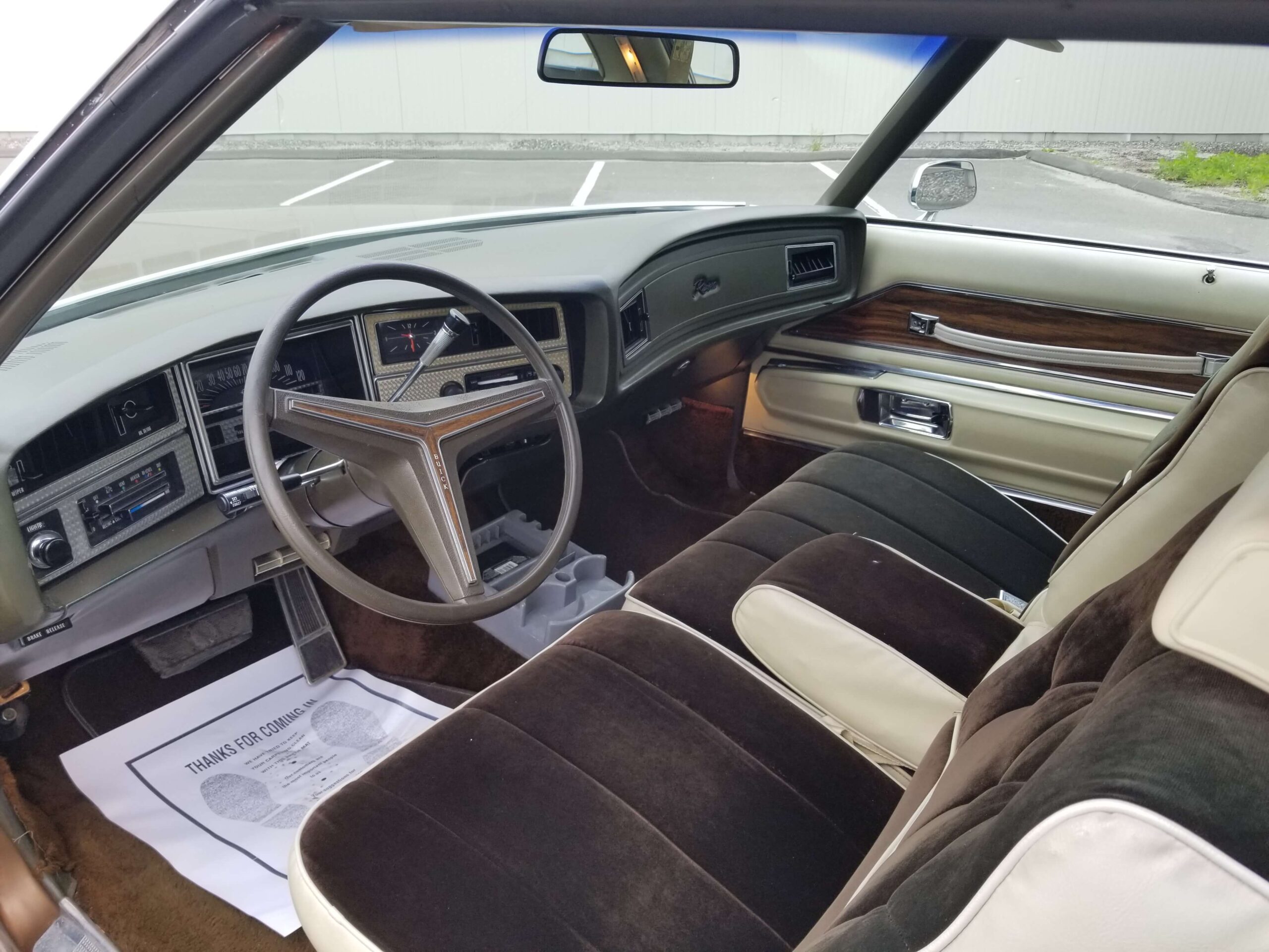 1972 Buick Riviera Coupe 2D
