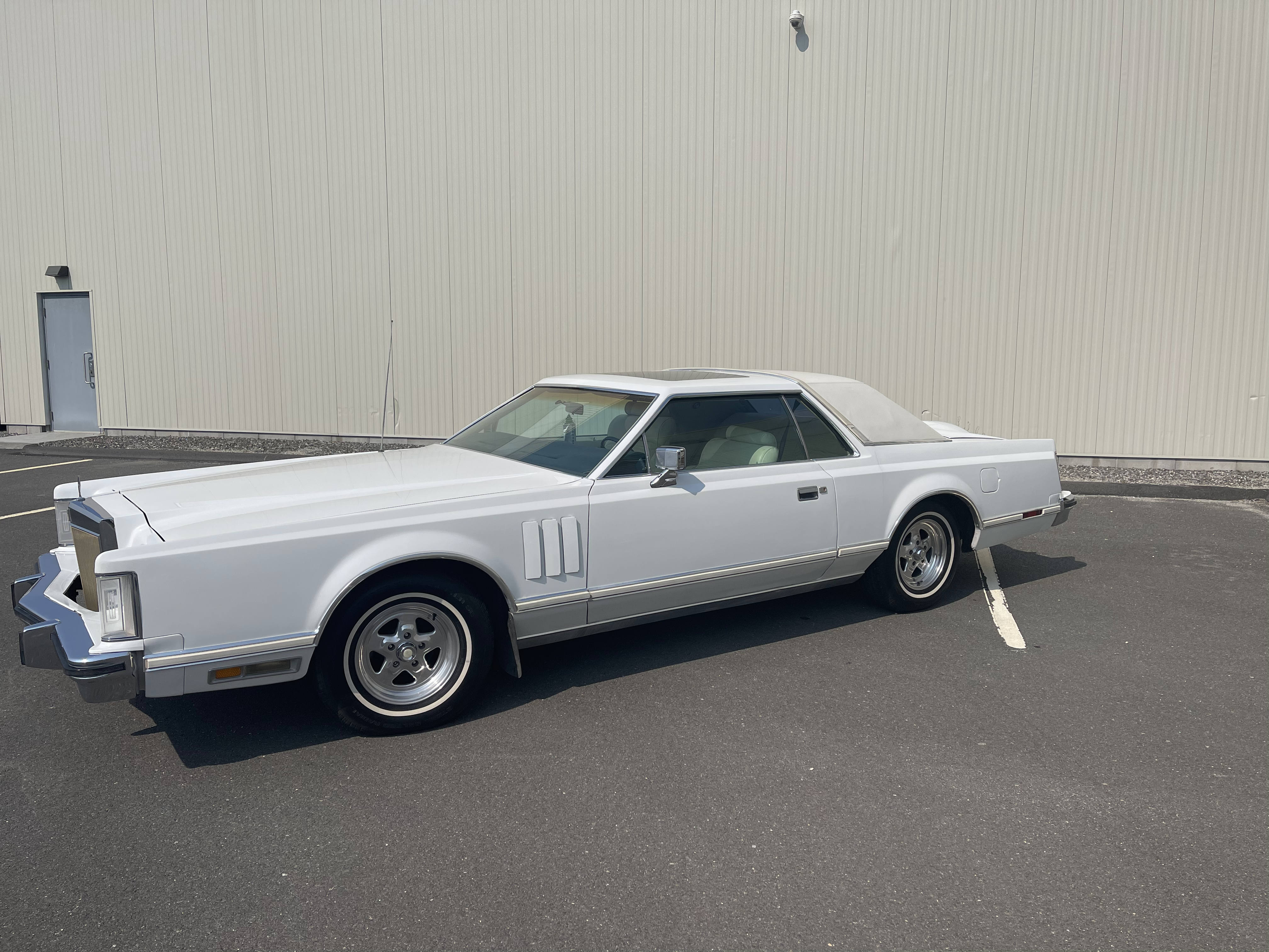 1979 Lincoln Continental Mark V