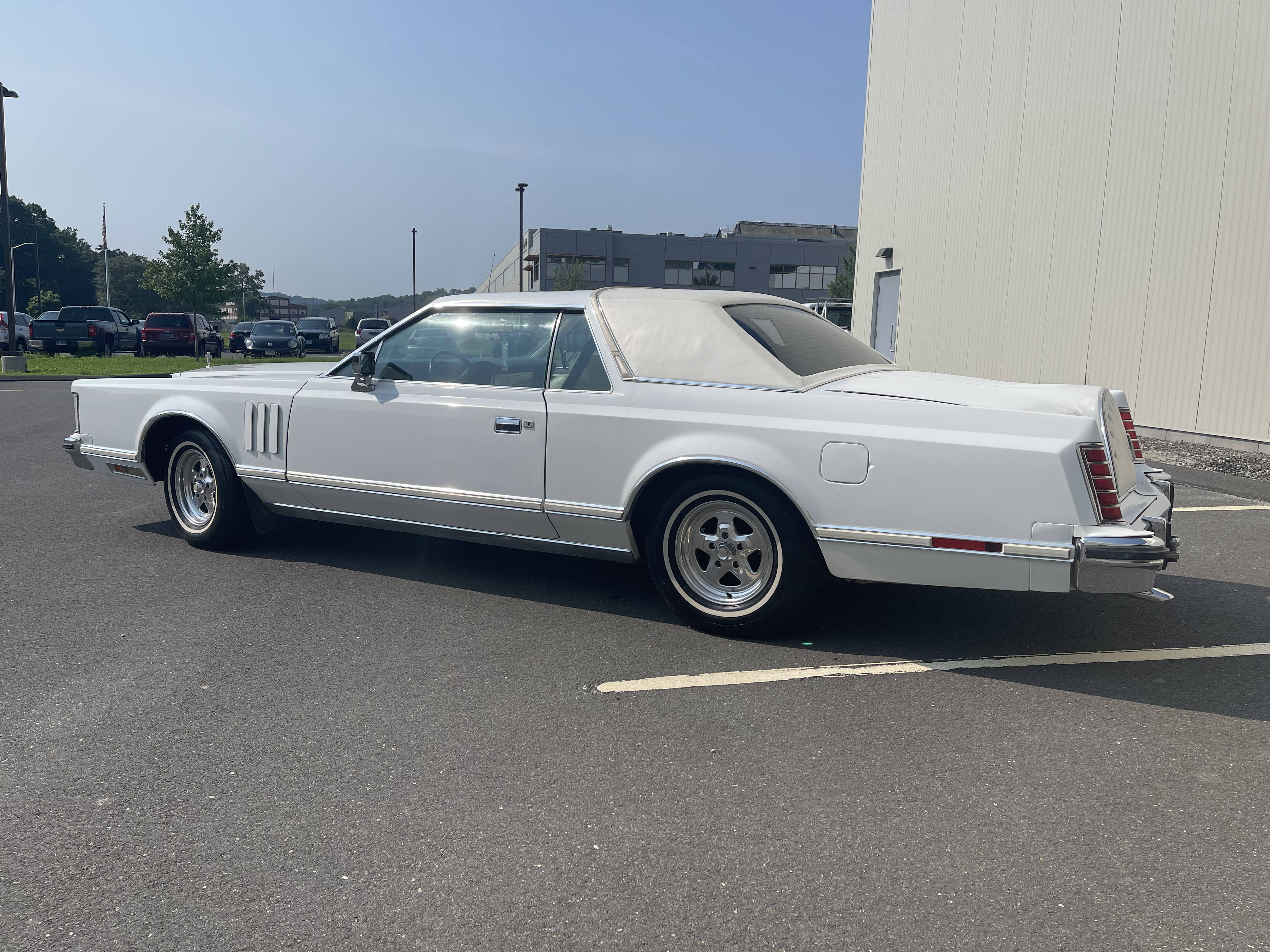 1979 Lincoln Continental Mark V