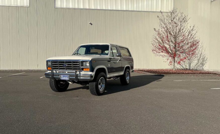 1985 Ford Bronco 1/2 ton